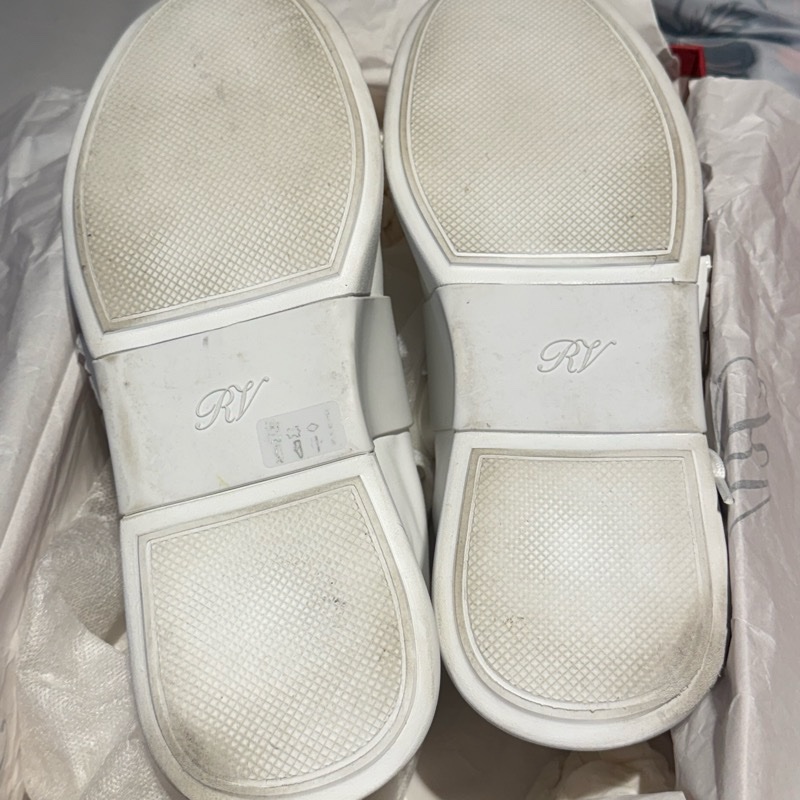 RV 水鑽皮質運動鞋 40-13