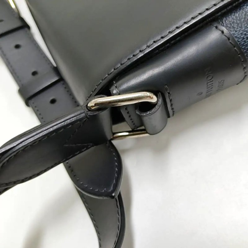 LOUIS VUITTON 深藍色塗層帆布棋盤格肩背包斜背包 銀色五金-8