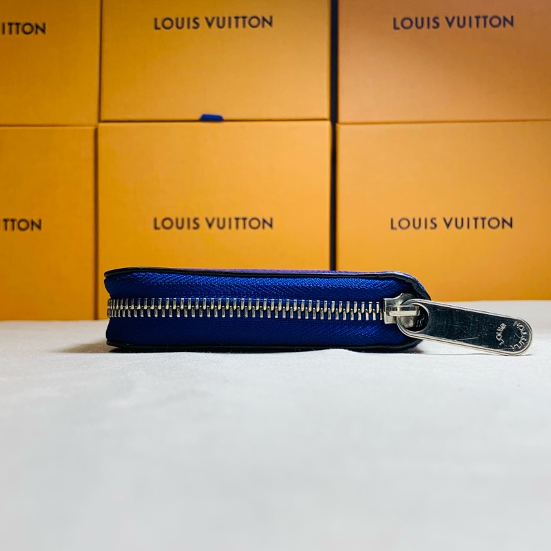 ✨近新閒置 超級好看LV Louis Vuitton epi 水波紋拉鏈8卡長夾-6