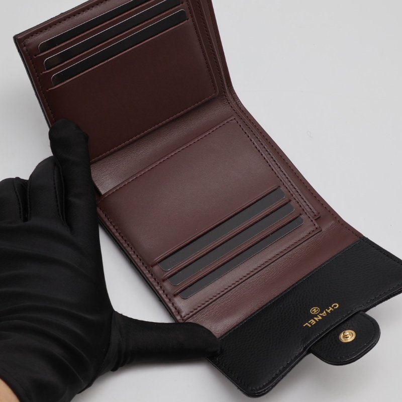 CHANEL 經典口蓋三折短夾 - 黑金-3