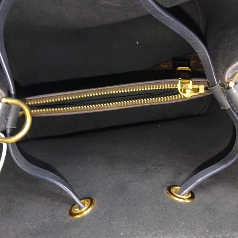 LOUIS VUITTON NEONOÉ 中號 棕色塗層帆布老花水桶包肩背包-6