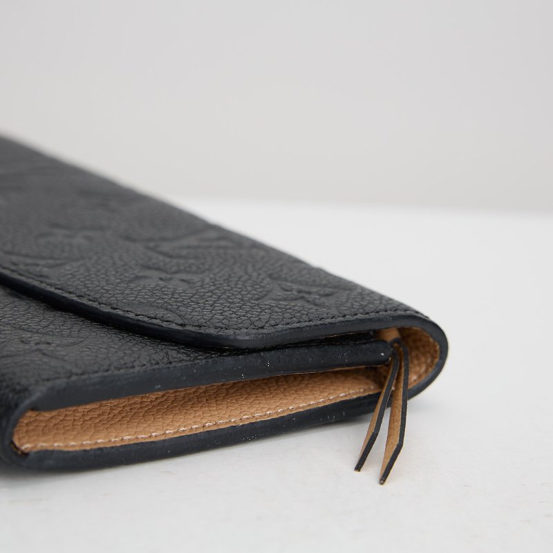 二手Lv emilie 黑壓紋長夾-11