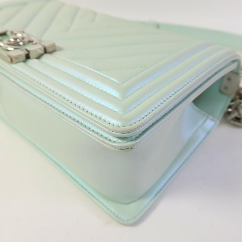 CHANEL 牛皮皮革Boy 25銀扣鏈帶肩背袋-12