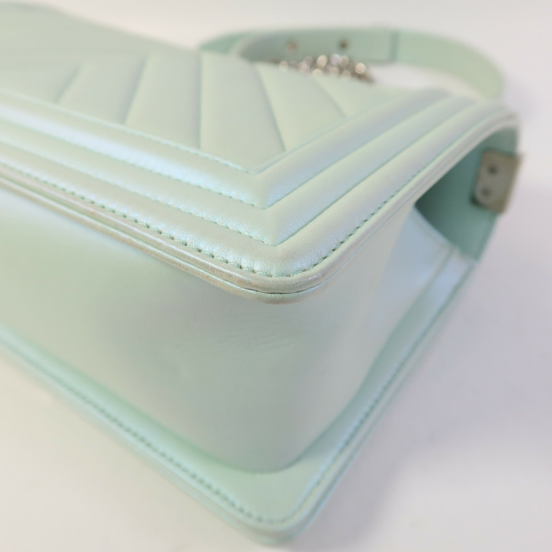 CHANEL 牛皮皮革Boy 25銀扣鏈帶肩背袋-14