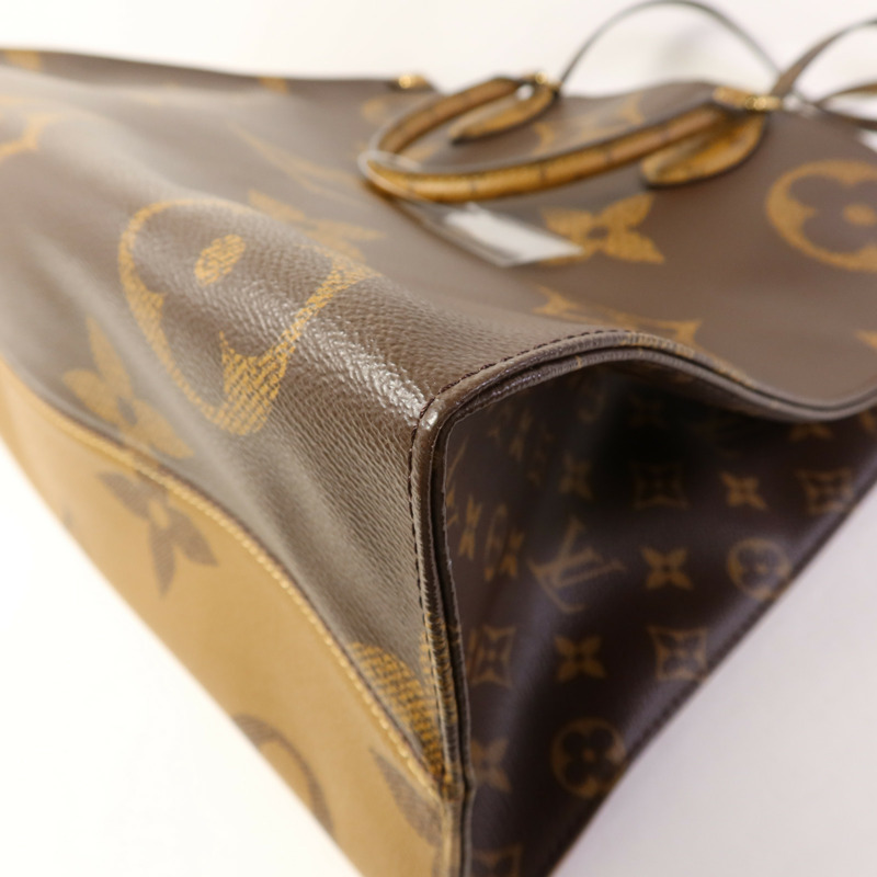 LOUIS VUITTON Monogram Giant On The Go GM金扣手挽肩背兩用袋-10