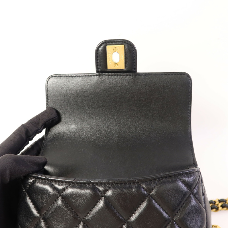 CHANEL 羊皮皮革Mini Flap Bag金扣鏈帶肩背袋-7