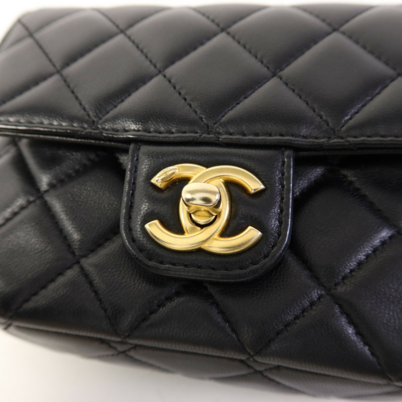 CHANEL 羊皮皮革Mini Flap Bag金扣鏈帶肩背袋-10