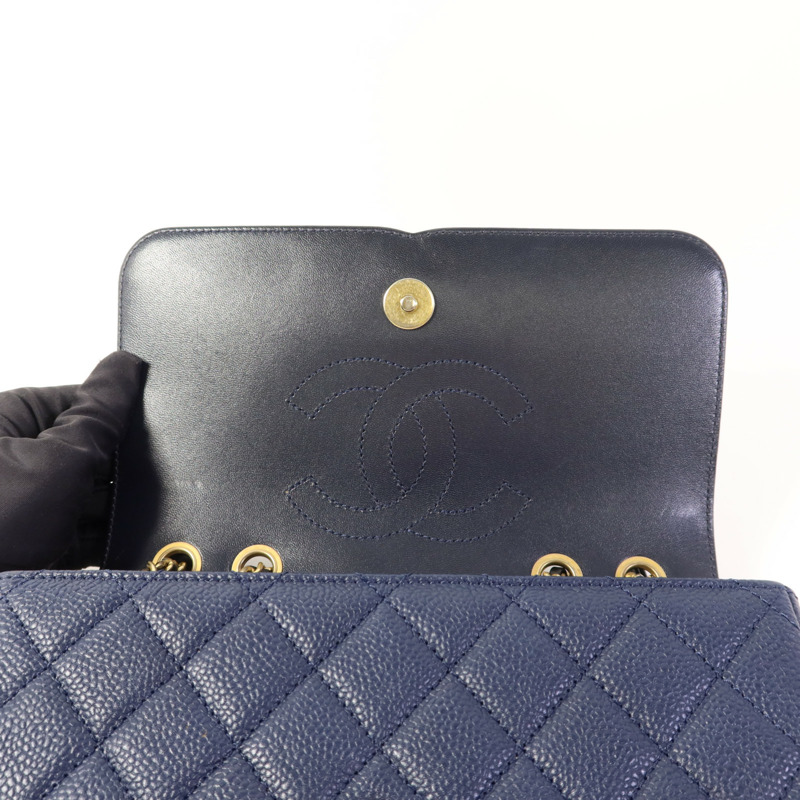 CHANEL 牛皮皮革Chain Shoulder Bag金扣鏈帶肩背袋-10