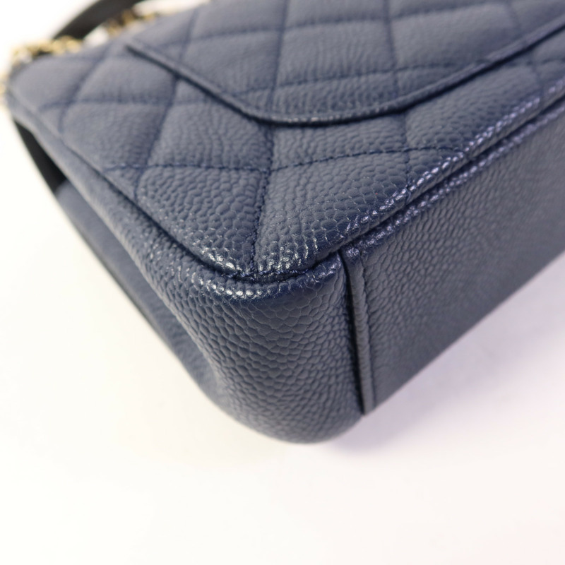 CHANEL 牛皮皮革Chain Shoulder Bag金扣鏈帶肩背袋-16