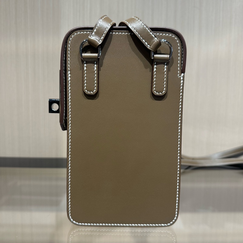 HERMES爱马仕 Hac a box 银扣 Tadelakt小牛皮 手机包-3