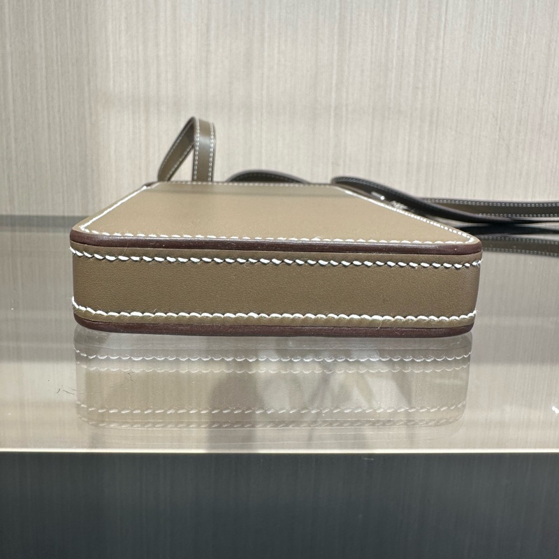 HERMES爱马仕 Hac a box 银扣 Tadelakt小牛皮 手机包-4