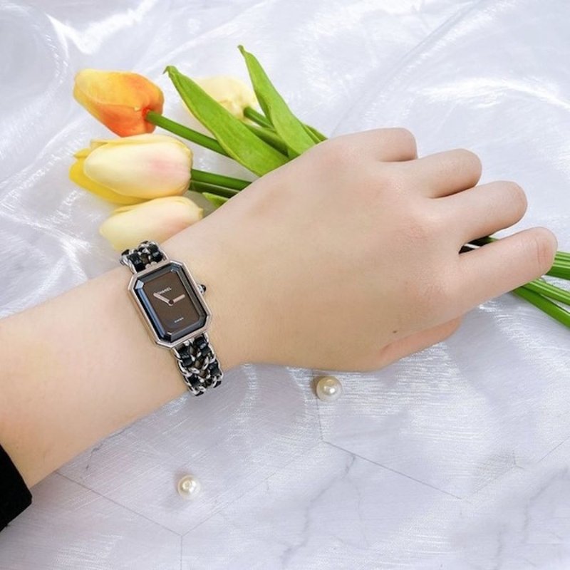 Chanel H0451 Vintage 🎀現品實拍 🎀首映錶 香奈兒黑/ 銀色 premiere手錶M尺寸~二手品-7