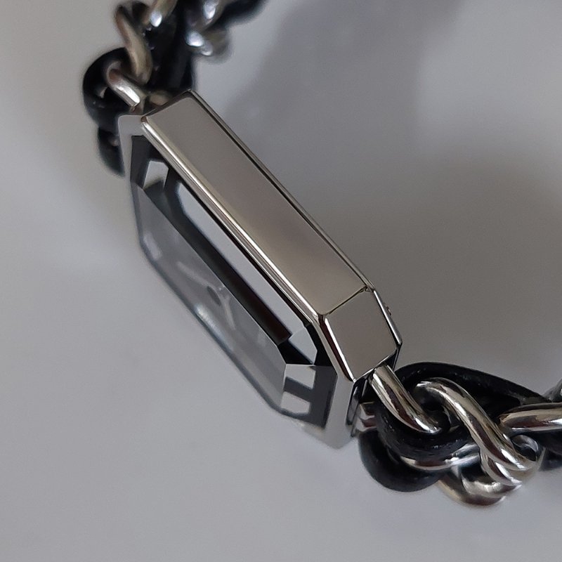 Chanel H0451 Vintage 🎀現品實拍 🎀首映錶 香奈兒黑/ 銀色 premiere手錶M尺寸~二手品-27