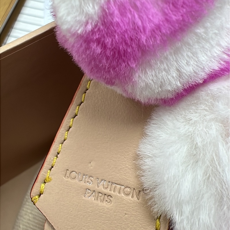 LV Louis Vuitton M02991 Vivienne Fashionista 手袋吊飾-5