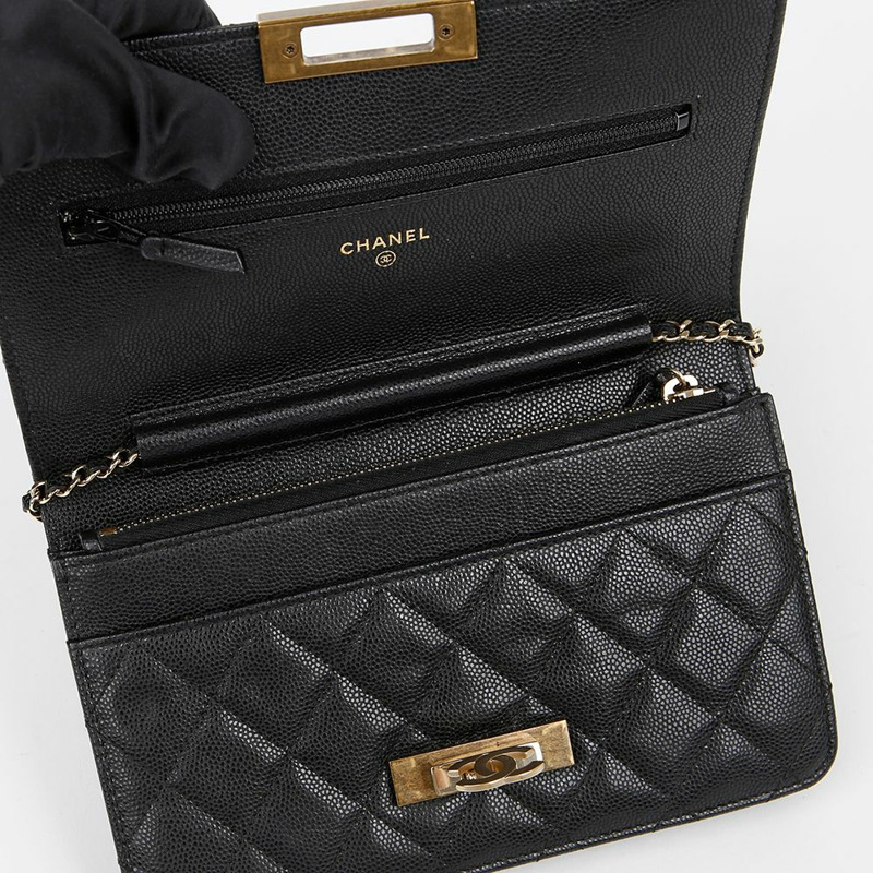 CHANEL Caviar Skin CC 標誌鏈條單肩斜背包 A80766-7