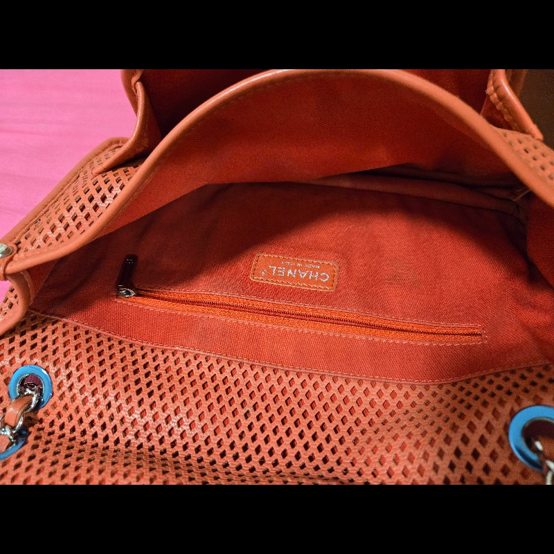 chanel肩背斜背兩用鏈條包-13