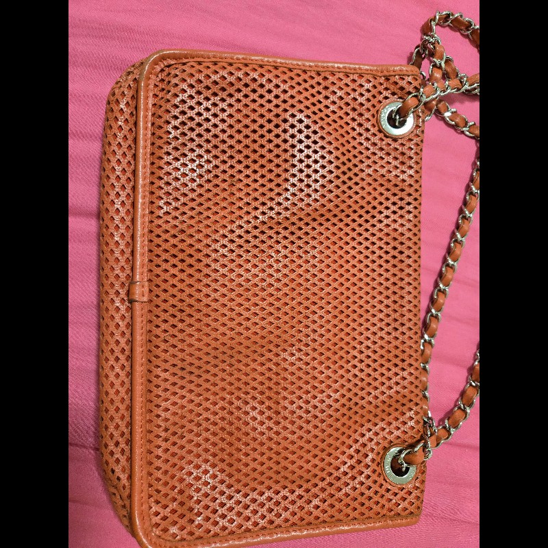 chanel肩背斜背兩用鏈條包-17