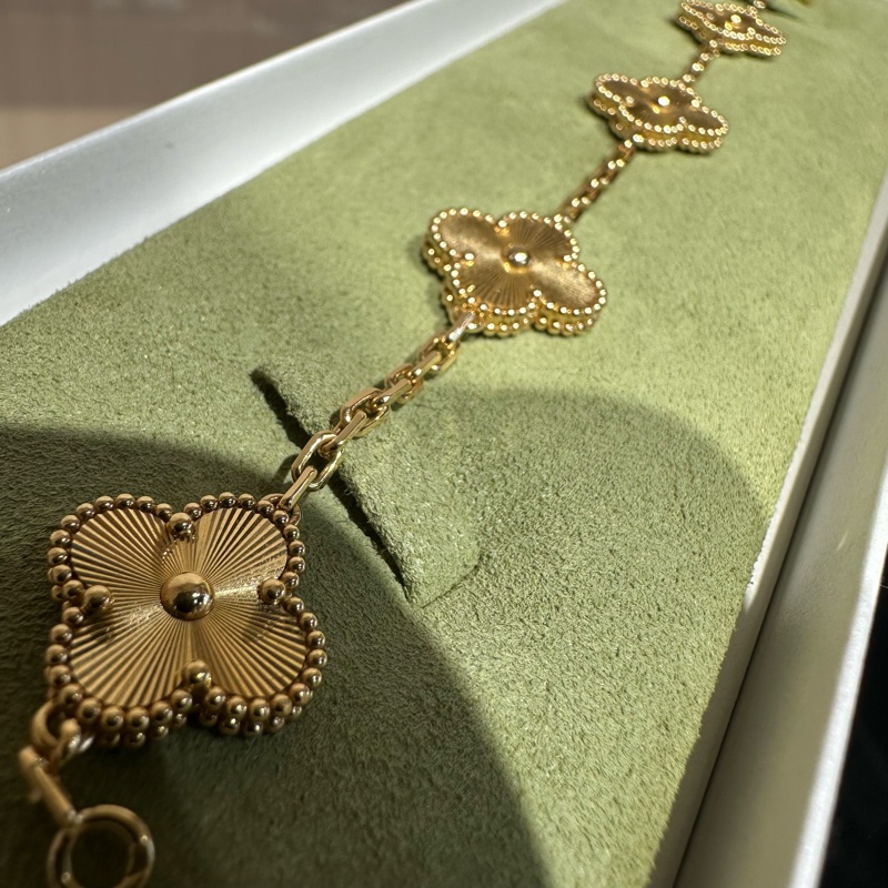 Van Cleef & Arpels梵克雅宝 五花 五枚 K金 手链-2