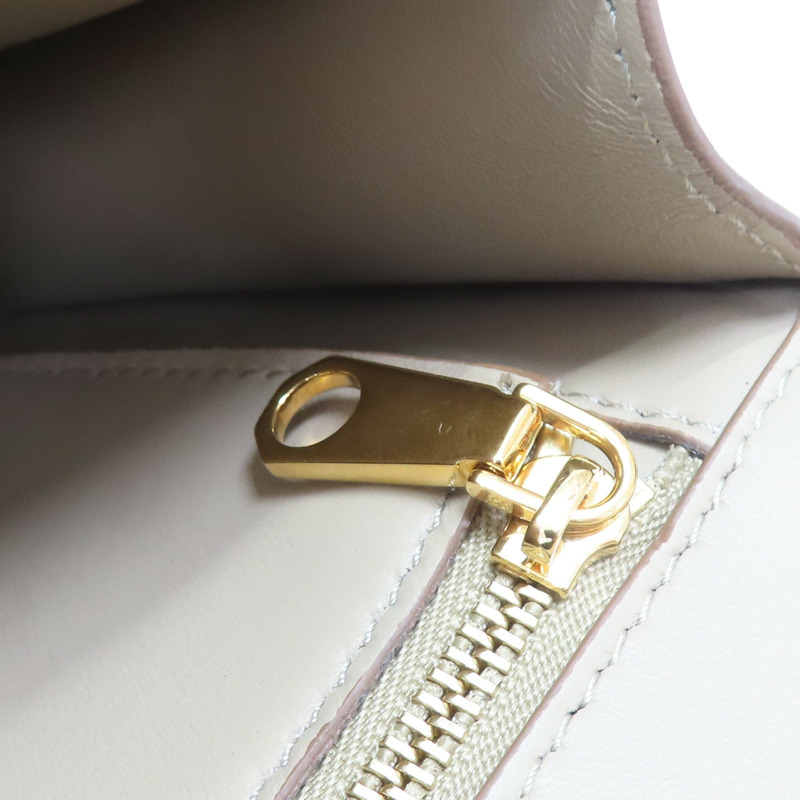 米色 皮革 TB 立體壓紋 鍊釦 肩背包 【フェンディ】-16