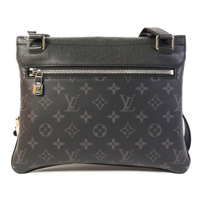 LOUIS VUITTON Taigarama Outdoor Flap Messenger銀扣肩背袋-1