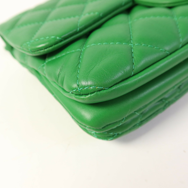 CHANEL 羊皮皮革Chain Shoulder Bag銀扣鏈帶肩背袋-12