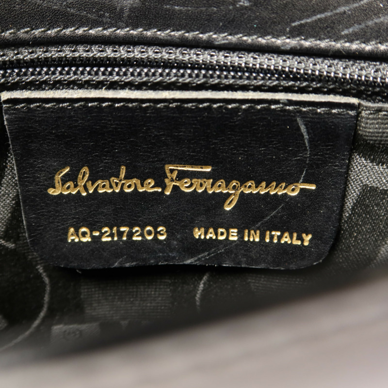 Salvatore Ferragamo 牛皮皮革Shoulder Bag金扣肩背袋-6