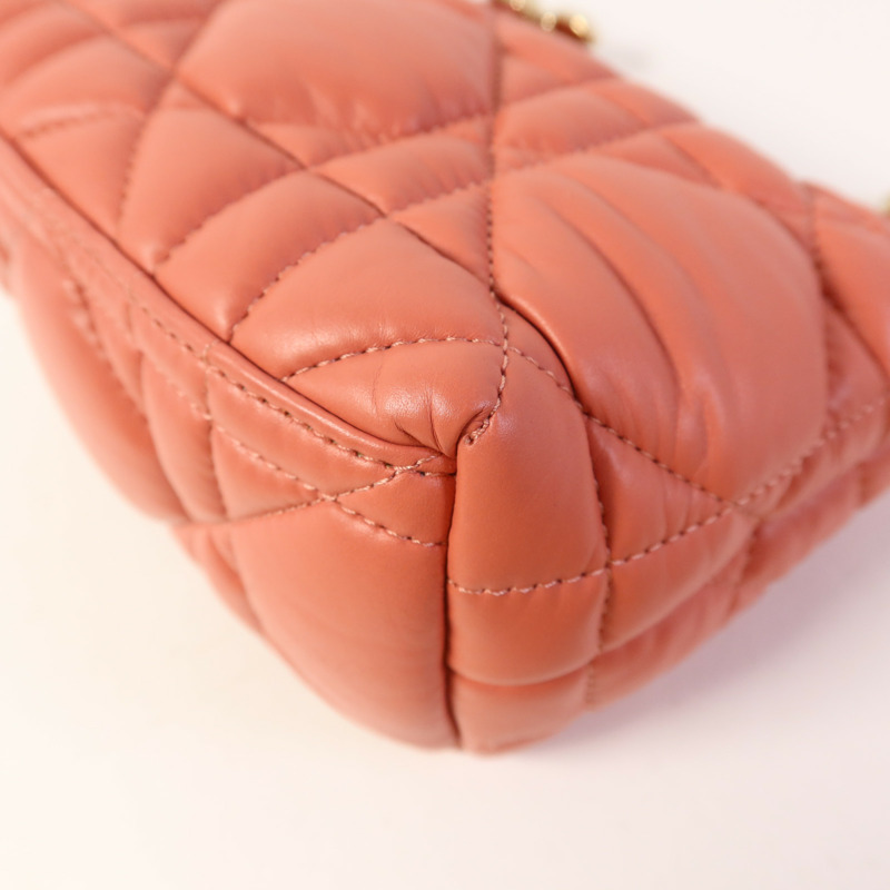 Dior 羊皮皮革Travel Nomad Pouch Small金扣手挽袋-13
