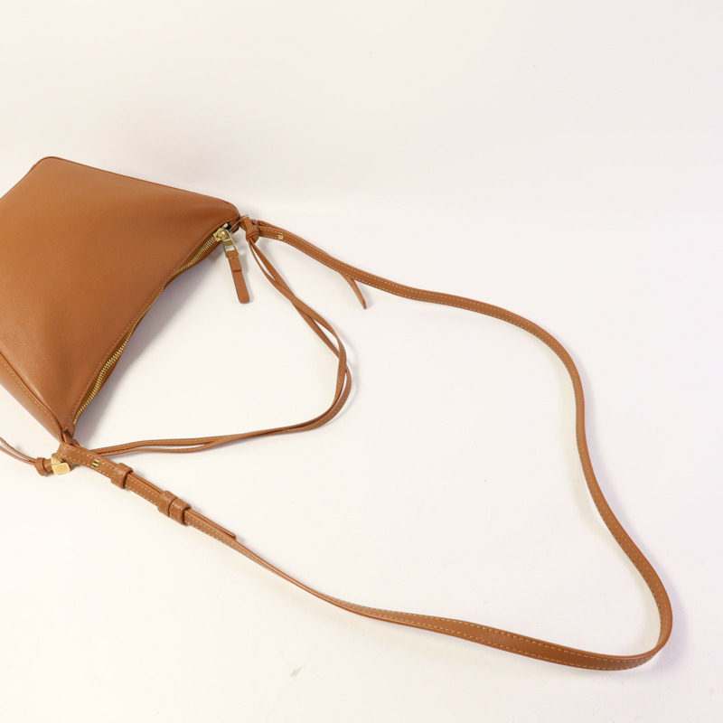 LOEWE 牛皮皮革Mini Hammock Hobo金扣手挽肩背兩用袋-4