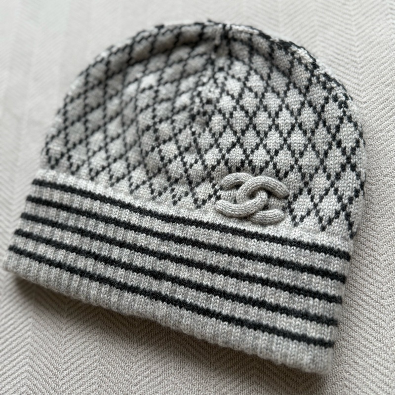 香奈兒Chanel 菱格紋Logo毛帽-0