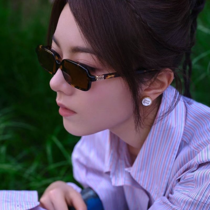 Miumiu 復古長方形MU 11zs 太陽眼鏡-3