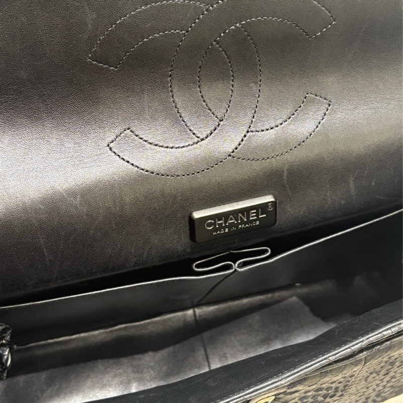 Chanel Jumbo Classic Double Flap Bag Timeless-7