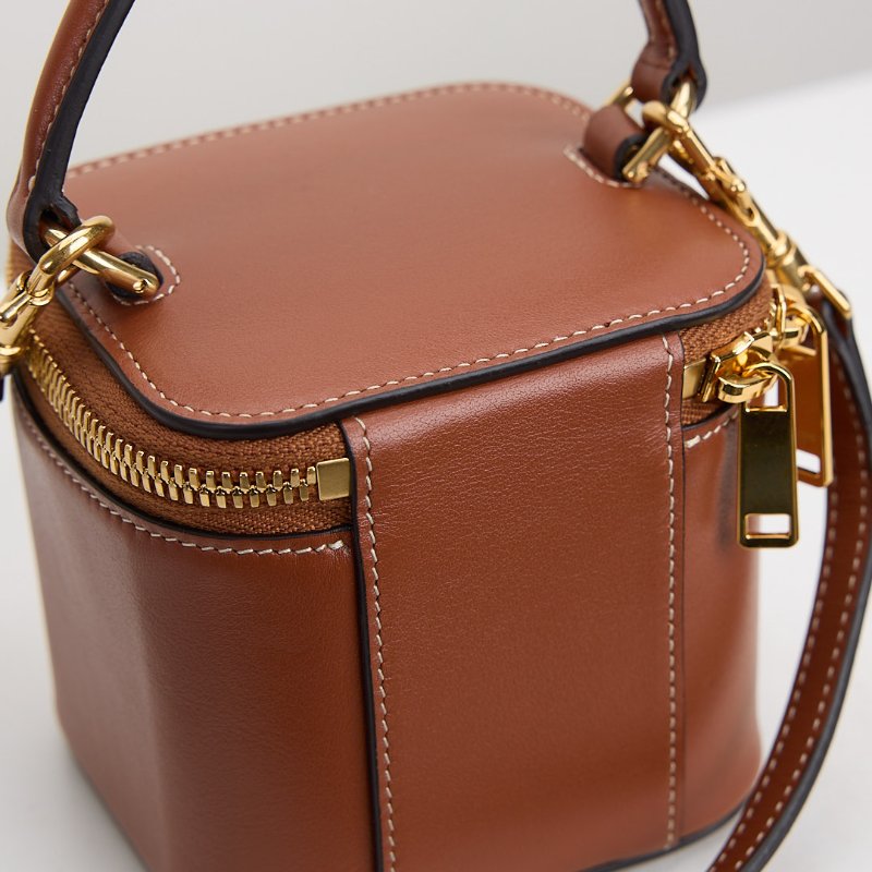 二手Celine mini triomphe 小盒子-7