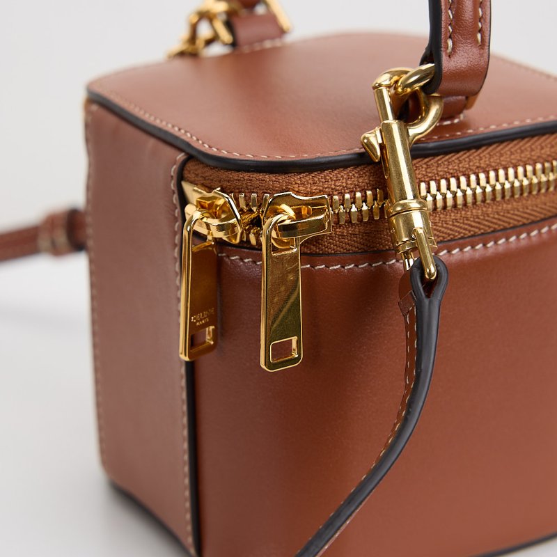 二手Celine mini triomphe 小盒子-9