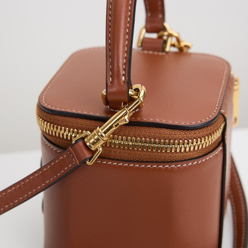 二手Celine mini triomphe 小盒子-10