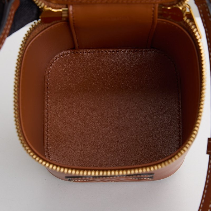 二手Celine mini triomphe 小盒子-19