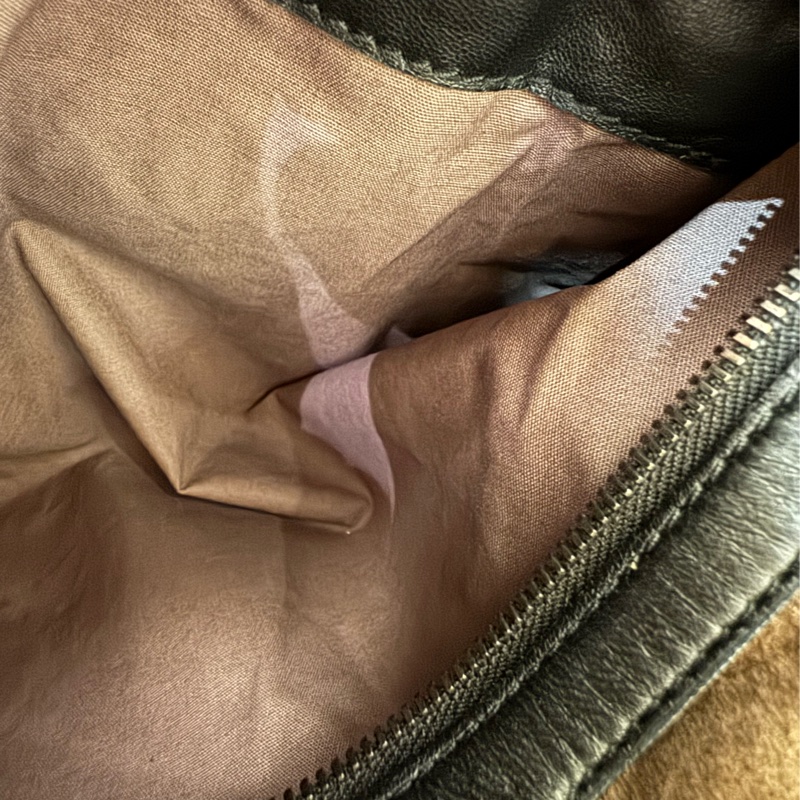 BV黑色編織和尚包大款-20