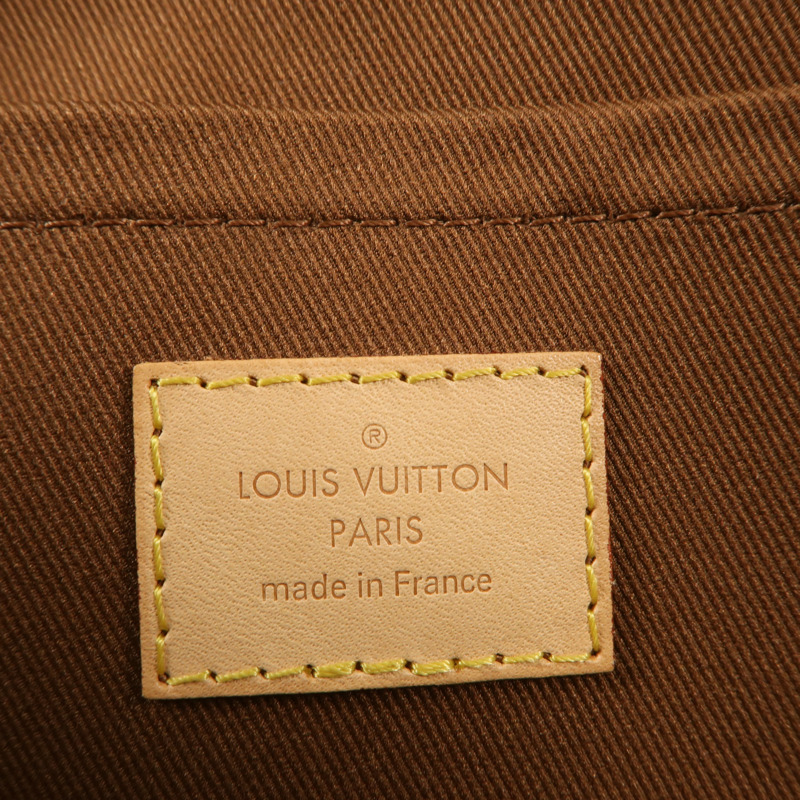 LOUIS VUITTON Monogram Etui Voyage手拿包-8