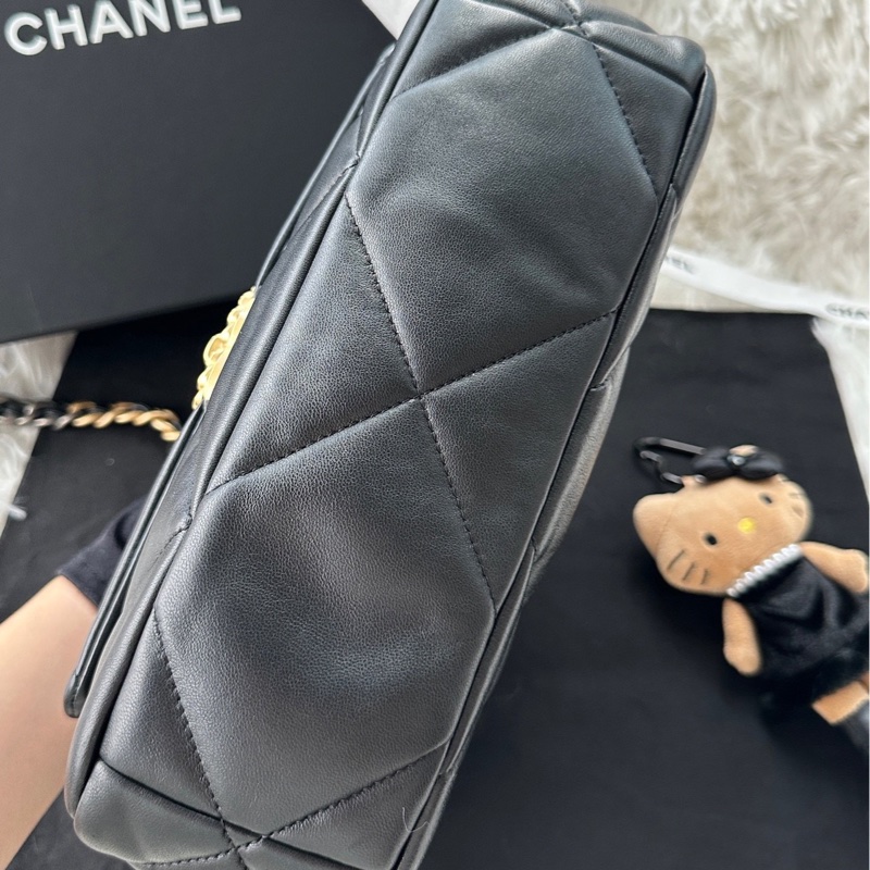 【配件:小票 防塵袋 閒置99新💕】Chanel 19bag 小號 黑金 黑色 金扣 手提 單肩 斜挎-4