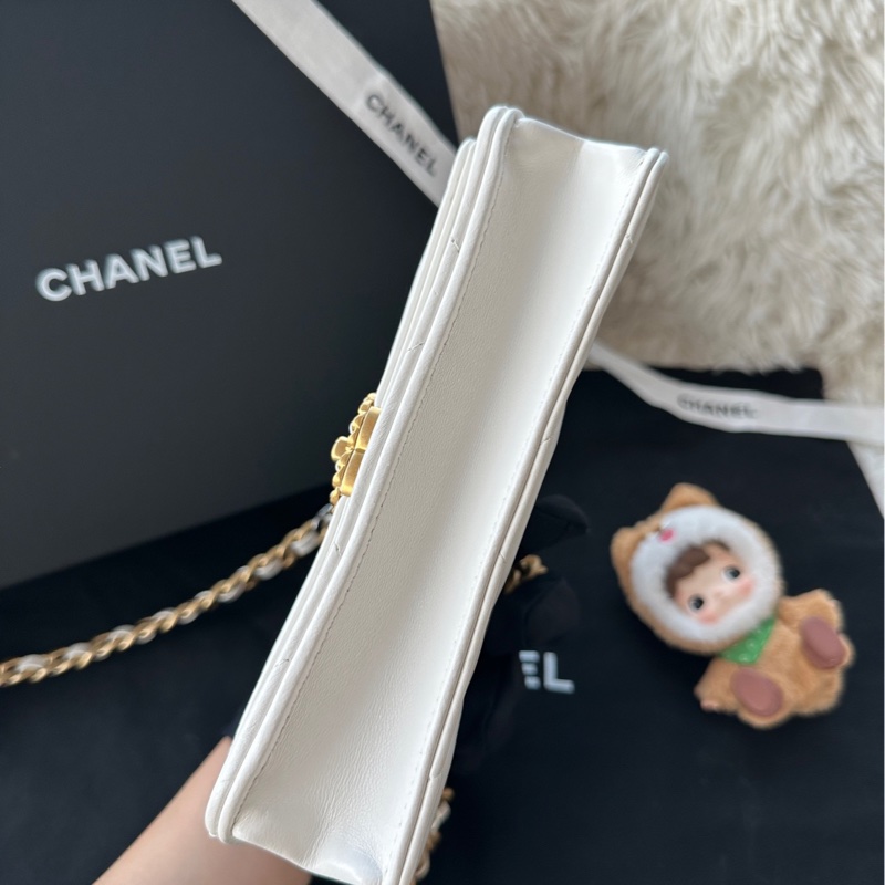 【配件:盒子 小票 防塵袋 💕】Chanel 19bag woc 白色 單肩斜挎包-5