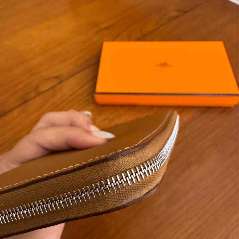 Hermes金棕色內花草圖絲巾長夾-10