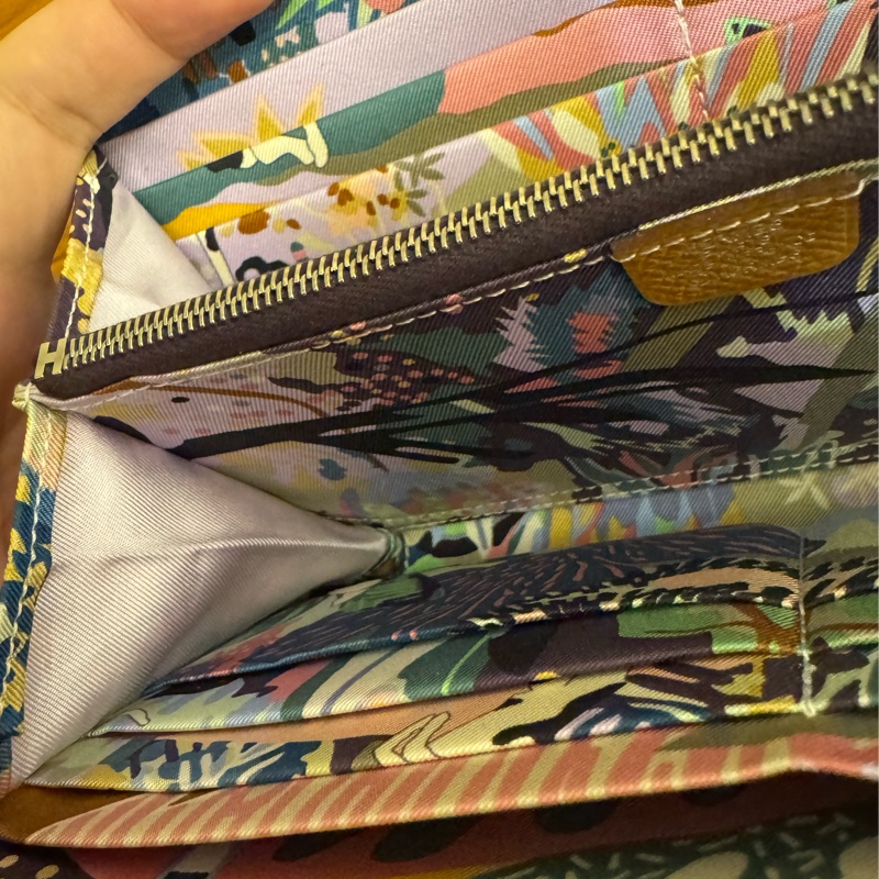 Hermes金棕色內花草圖絲巾長夾-20