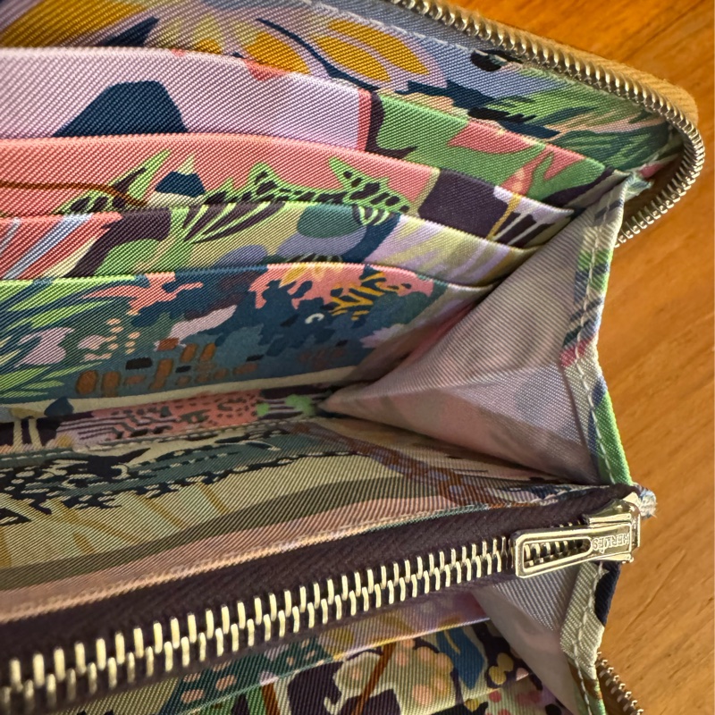 Hermes金棕色內花草圖絲巾長夾-22