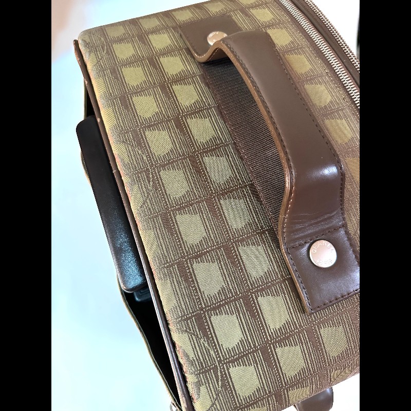 Chanel khaki Travel Line 卡其色旅行系列滾輪旅行箱-23