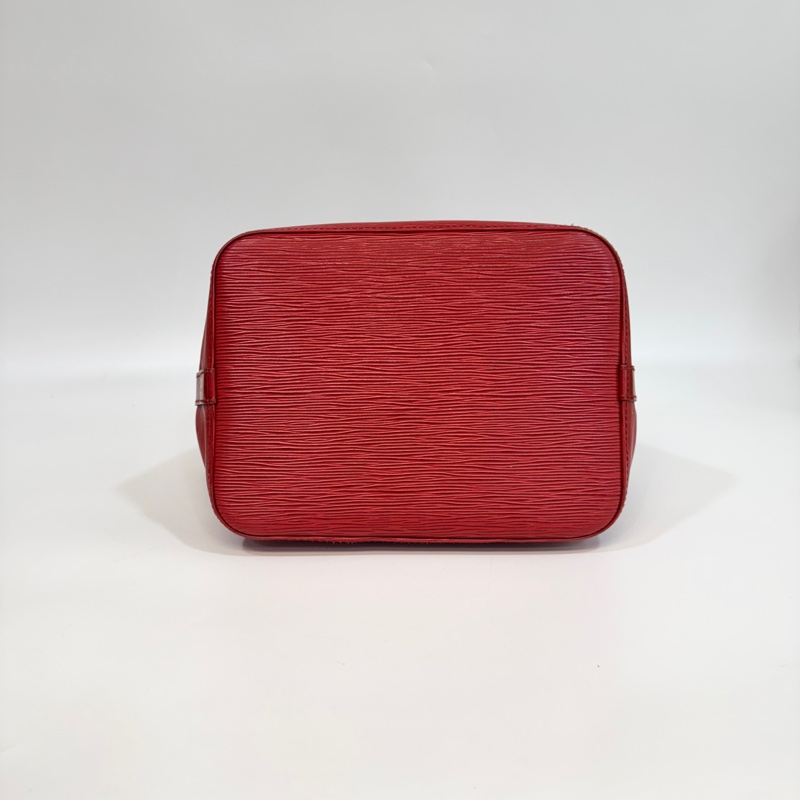 LV 紅色EPI牛皮水波紋水桶包-4