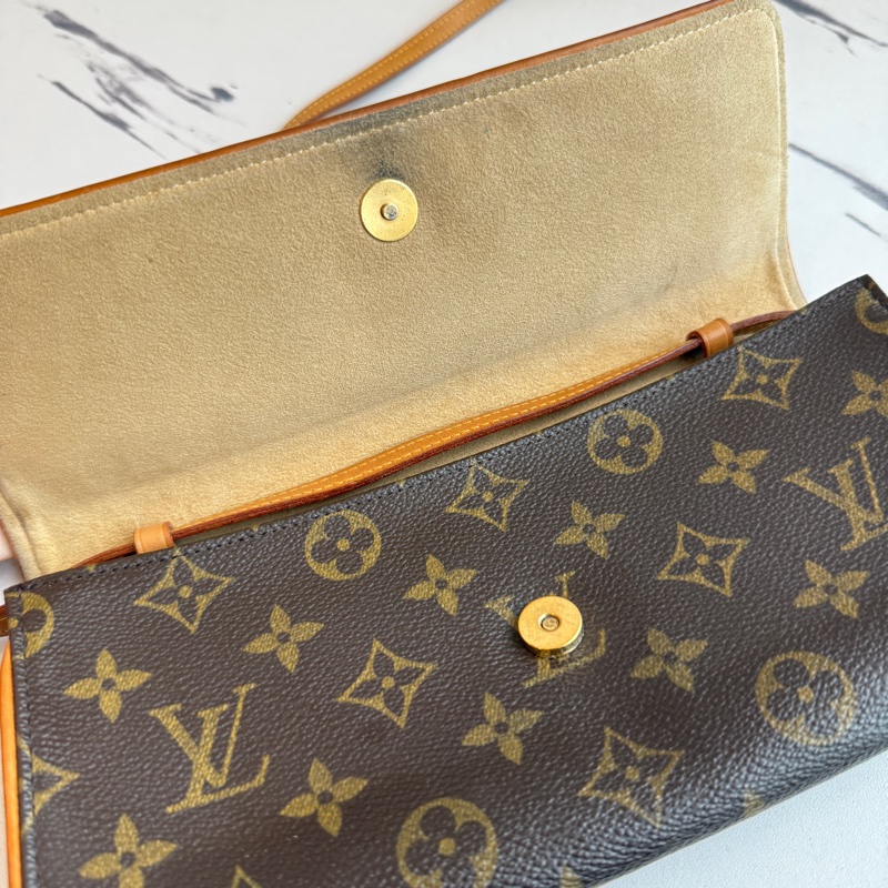 lv 老花斜背包✨-5