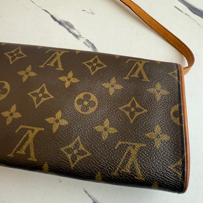 lv 老花斜背包✨-6