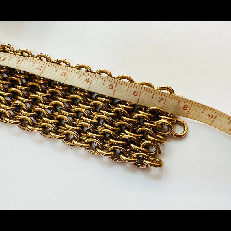 Chanel獅子圖案手鍊-9