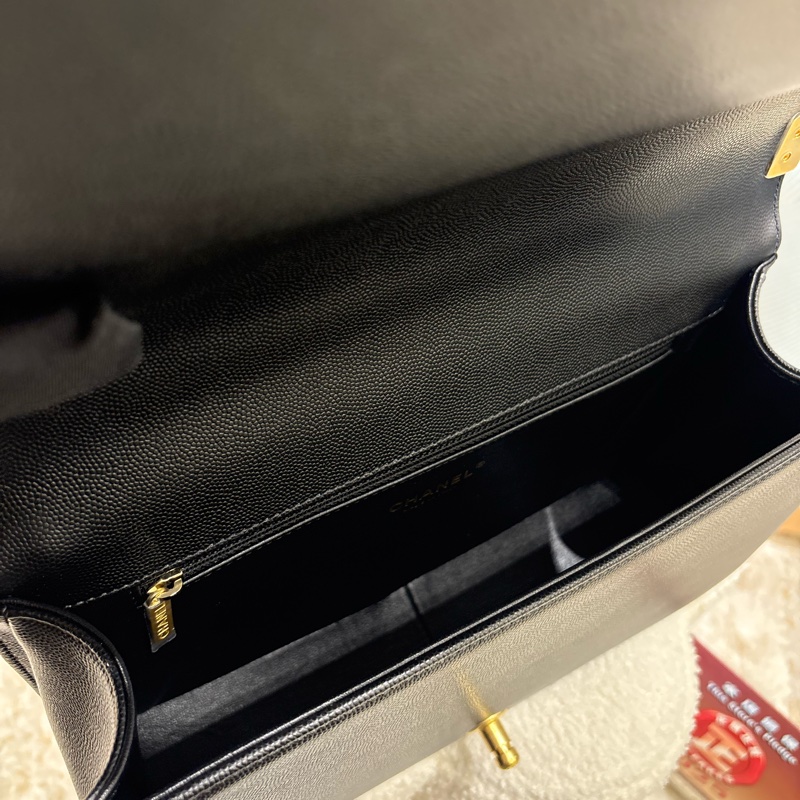 Chanel Boy28 黑金荔枝牛皮 菱格紋-8