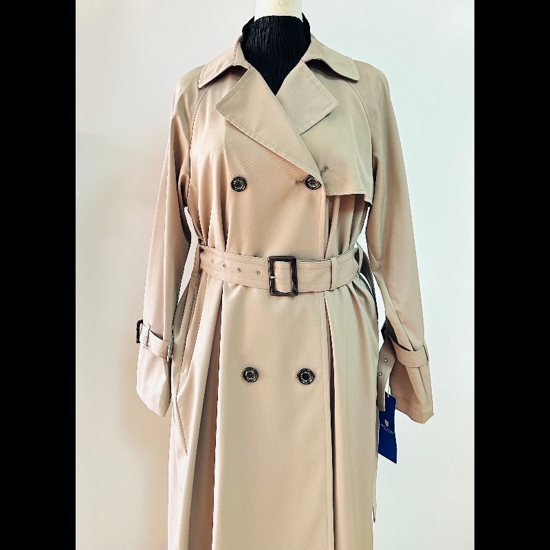 Burberry 英倫風衣外套-3