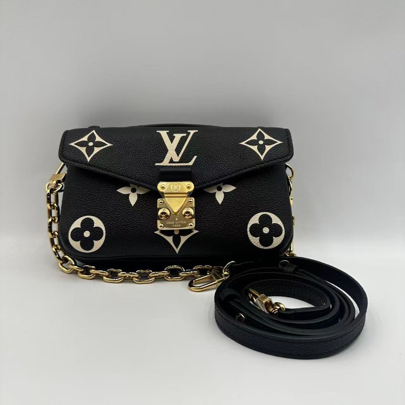LOUIS VUITTON Pochette Métis East West 可拆卸可調節肩帶壓 壓紋軟粒面牛皮革 小郵差包 M46596-0